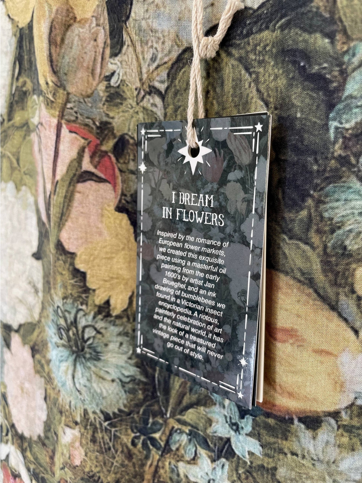 Market Of Stars - I Dream in Flowers - Tee Luxe Print Tunic Top - Bee Trim