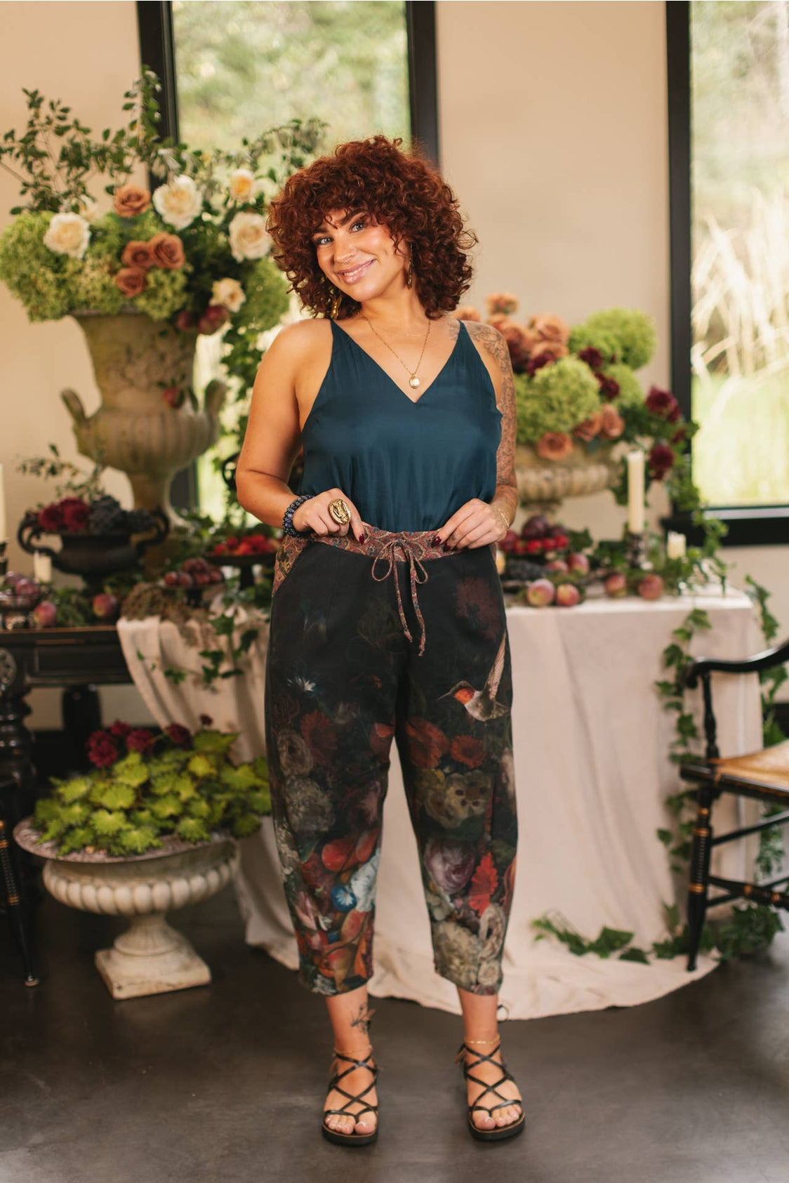 Market of Stars - Flight of Fancy - Linen Cropped Artist Pants - Hummingbird