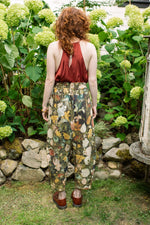 ‘I Dream in Flowers’ Boho Linen Bee Print Cropped Artist Pants