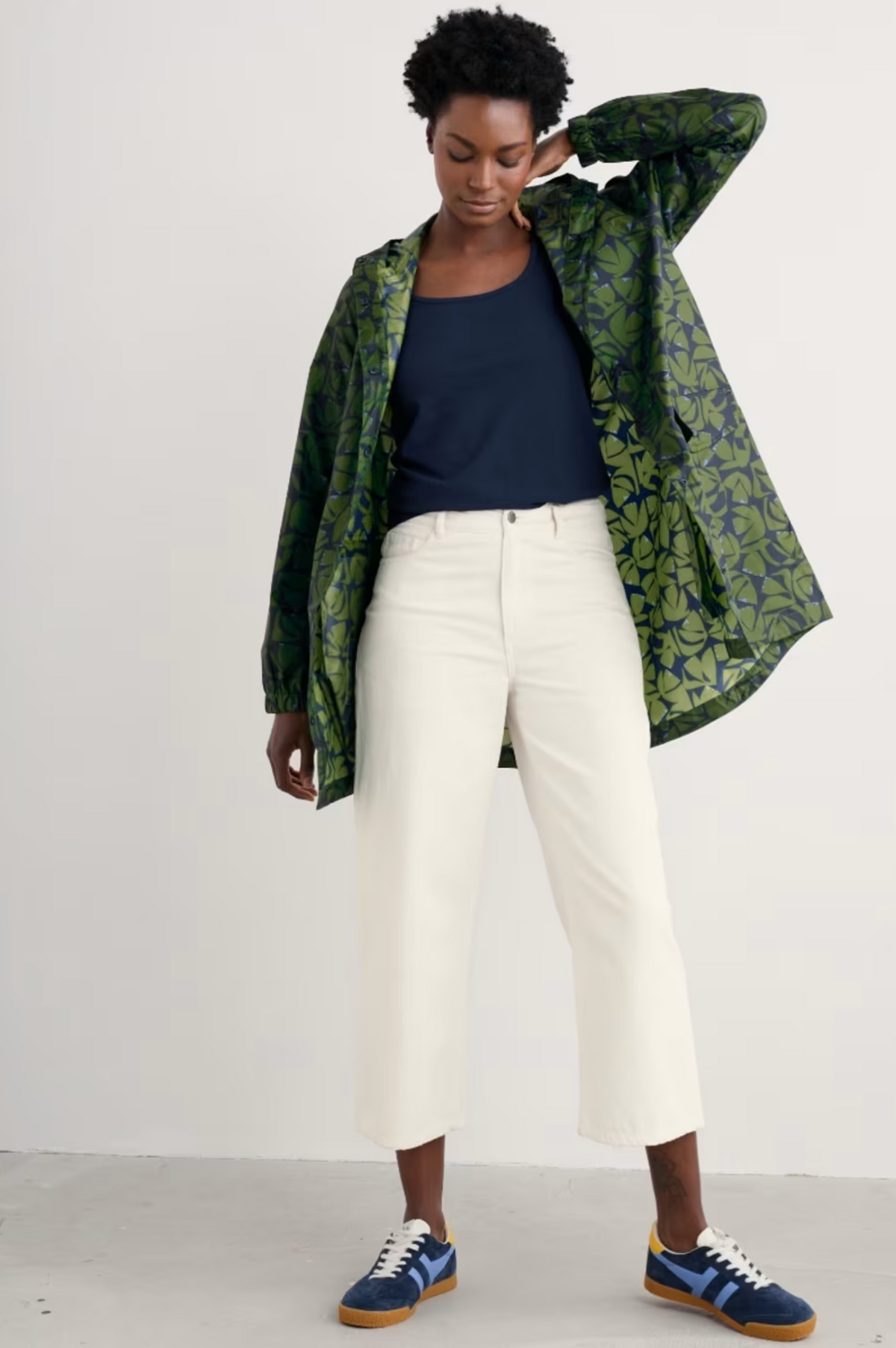 Seasalt Cornwall - Pack It Waterproof Jacket III - Floral Cutout Forest Green