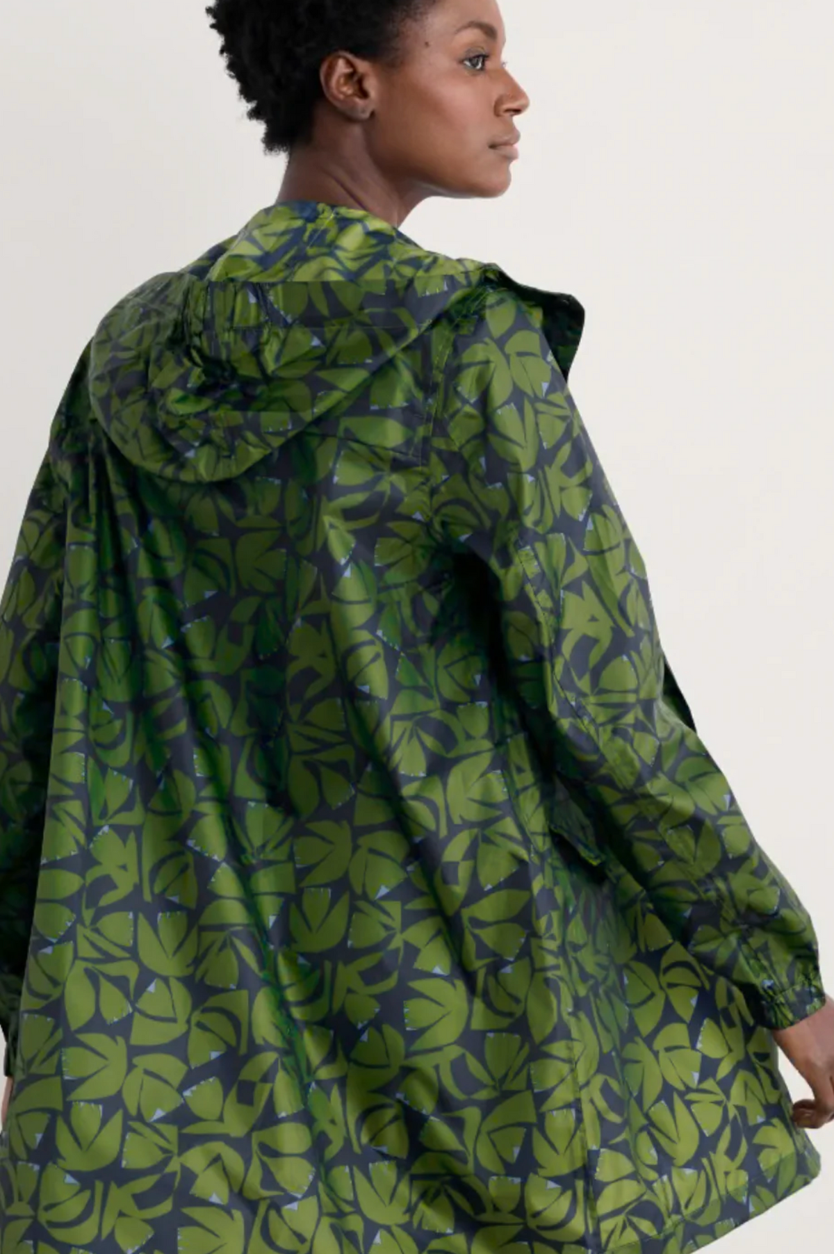 Seasalt Cornwall - Pack It Waterproof Jacket III - Floral Cutout Forest Green