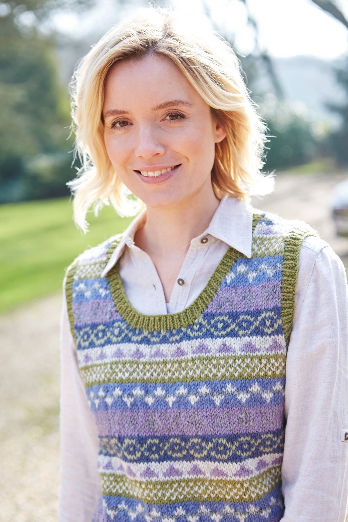 Classic Fair Isle Wool Knit Sleeveless Vest Tank - Lilac/ Green