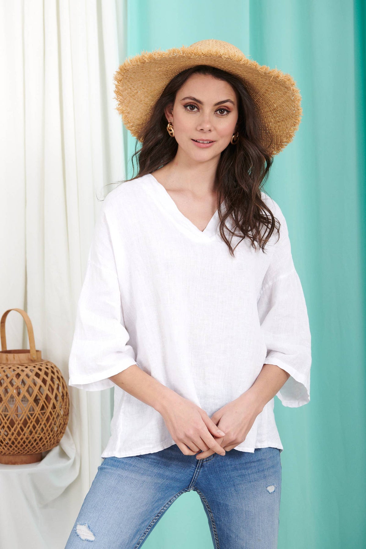 Italian Mid-Length Sleeve V-Neck Linen Top