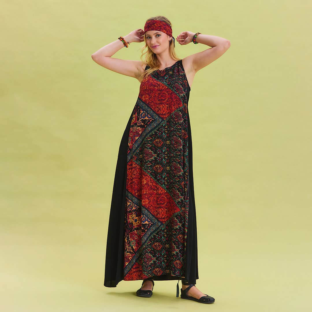 Bohemian Patchwork - Maxi Crew Neck Pocket Detailed Ethnic Patterned Dress - Black /Red