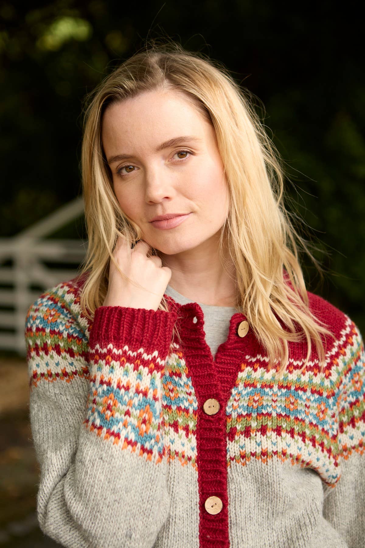 Iona Wool Fair Isle Fine Knit Cardigan - Burgundy