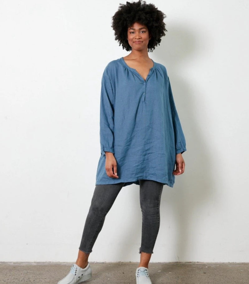 Montaigne ‘Paysanne’ Oversized Linen Shirt - One Size - Various Colours