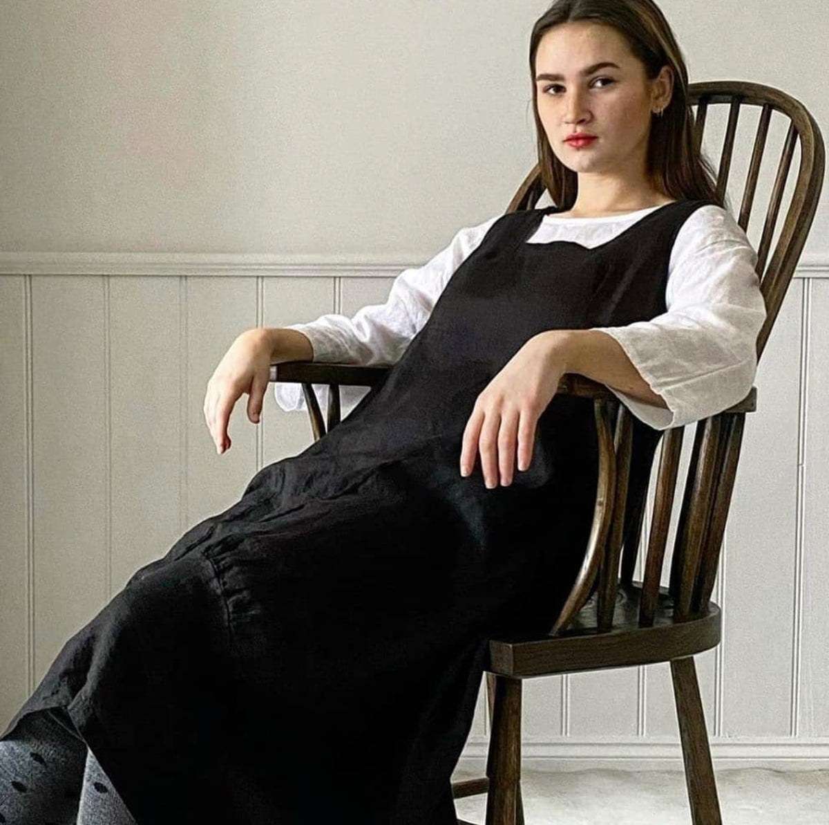 Montaigne - Anas - Linen Pinafore Dress Ecolena Montaigne - Anas - Linen Pinafore Dress Ecolena