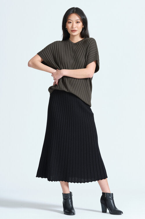Optimum Merino Long Flared Skirt - Black