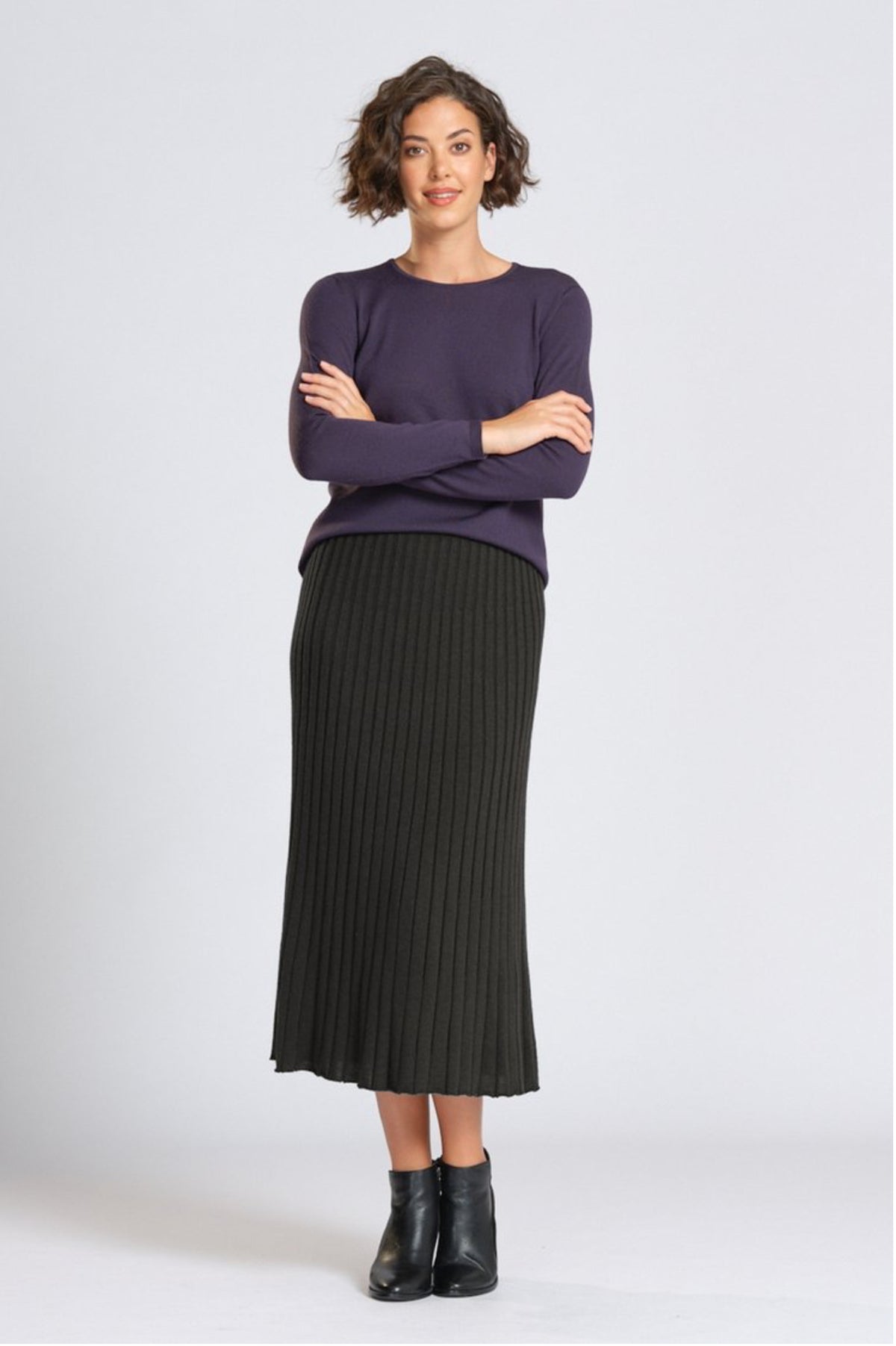 Optimum Merino Long Flared Skirt - Black Forest